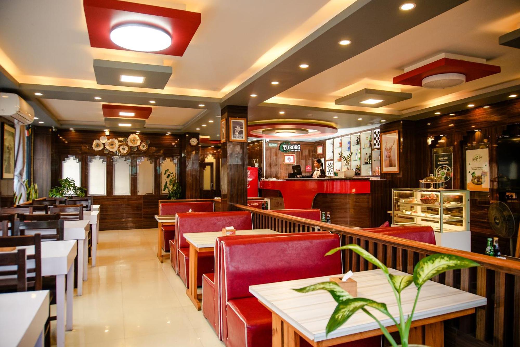 Hotel Edingo Inn Itahari المظهر الخارجي الصورة